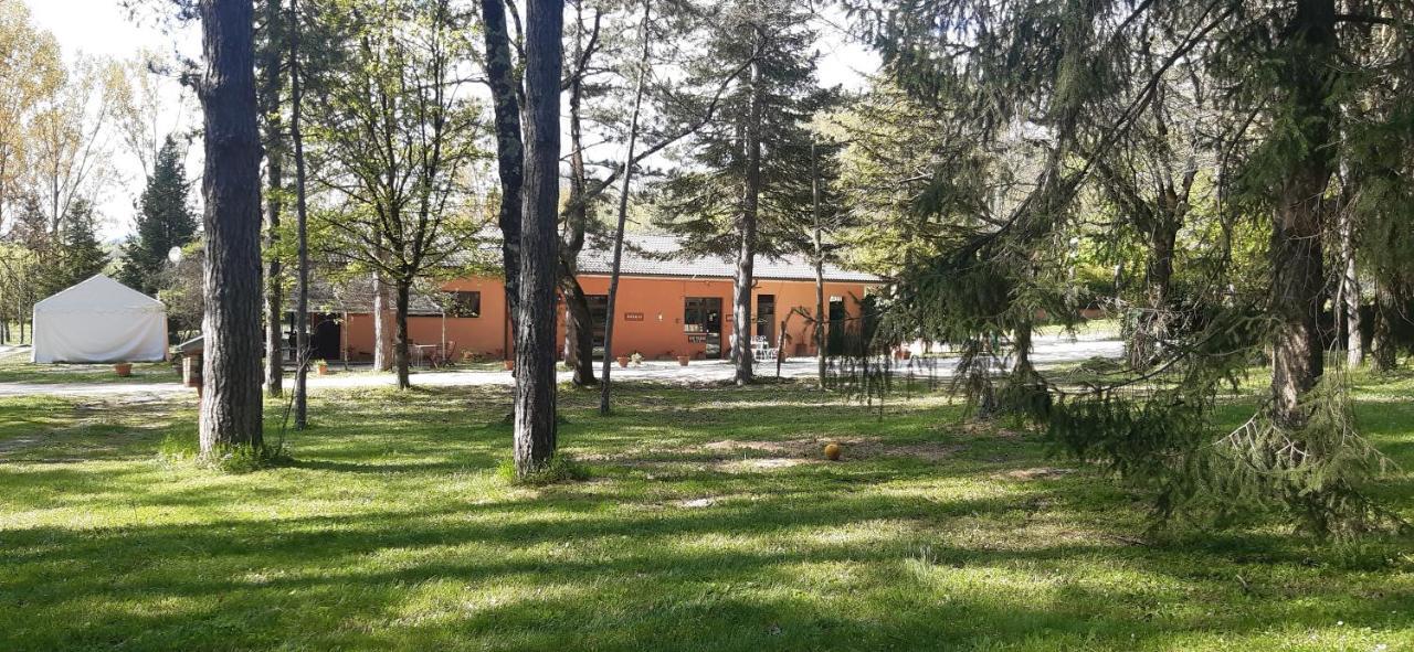 Rio Verde Costacciaro Buitenkant foto