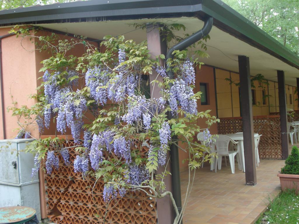 Rio Verde Costacciaro Buitenkant foto